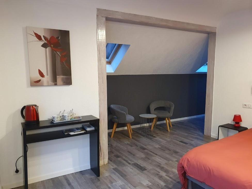 La Grande Fosse Chambres D'Hotes Les Houes מראה חיצוני תמונה
