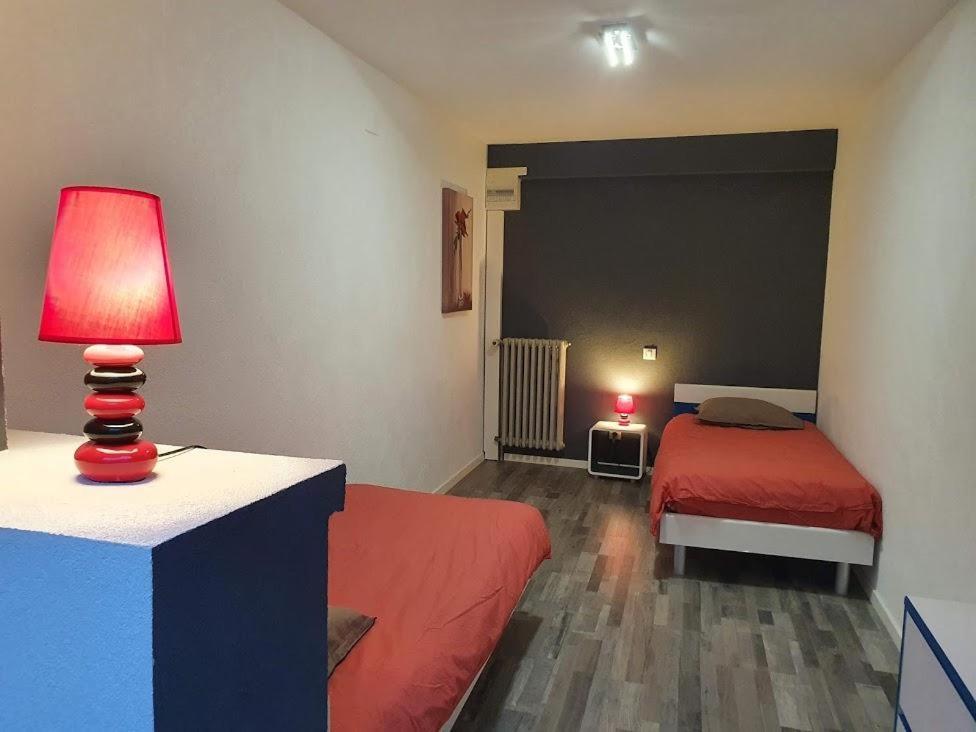 La Grande Fosse Chambres D'Hotes Les Houes מראה חיצוני תמונה